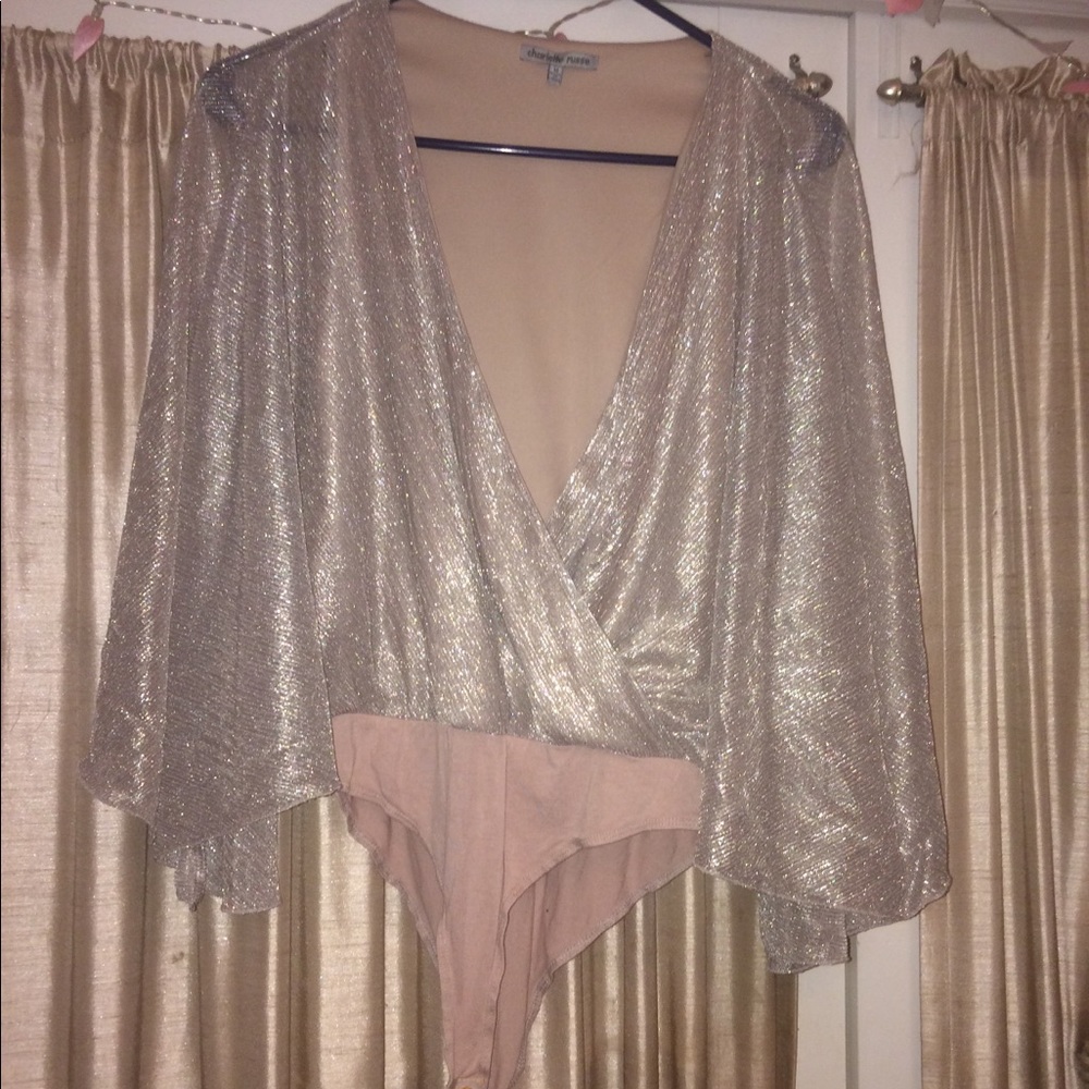 Silver glitter V neck one piece shirt